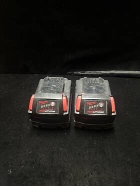 48-11-1882 Battery Milwaukee M18 18-volt High Output Xc 8.0 Ah 2-pack 48-11-1882 Battery Milwaukee M18 18-volt High Output Xc 8.0 Ah 2-pack
