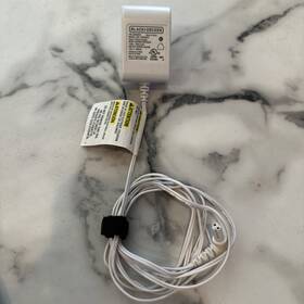 Black Decker 90629021 14v Oem And Handheld Vacuum Charger Ssc-140040us