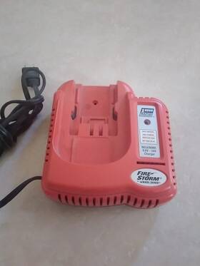 Fs240sc Black Decker And 9.6v - 24v Firestorm Rapid Battery Charger 1 Hour