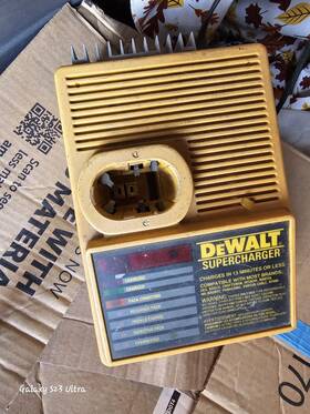 3770 Dewalt Battery Charger 3770 Dewalt Battery Charger