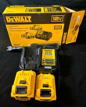 Dcb135c Dewalt Yellow Black 12v Batteries/charger Nice