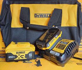 Dcb205-dcb203-dcb115 Dewalt New Authentic 2-battery And Charger Kit