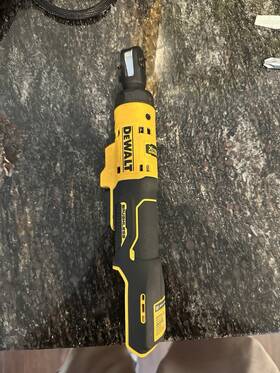 Dcf504 Dewalt 1/4 12v Battery