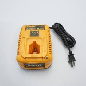 Dw9310 Dewalt Oem 18v Battery Mult-charger Fast Charger For Nicd Nimh And Li-ion