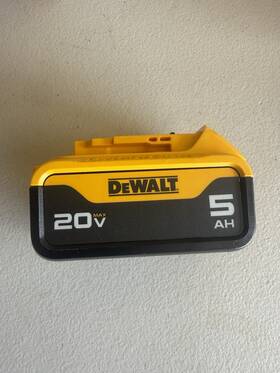 N457411 Dewalt 20v Max 5ah Lithium-ion Battery Li-ion Yellow