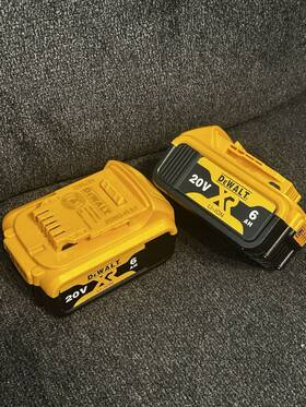 N575612 Dewalt Pack Of 2 For Xr Li-ion 20v 6ah Power Tool Batteries Yellow