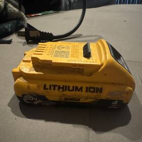 N578585 Dewalt 20v 4ah Lithium-ion Battery Yellow Li-ion