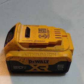 N745876 Dewalt Xr 20v 5ah Lithium-ion Power Tool Battery Yellow For Tools