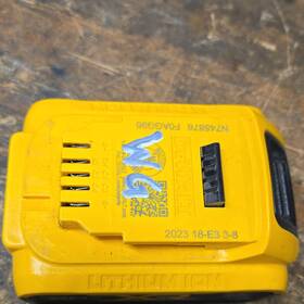 N748976 Dewalt Xr 5ah 20v Lithium-ion Power Tool Battery Yellow N748976/fqa696