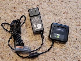 2900802 Greenworks 40v Lithium Compact Battery Charger 2900802 Greenworks 40v Lithium Compact Battery Charger