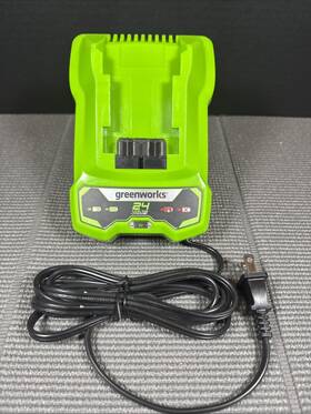 Cag801 Greenworks Charger For All Batteries 24 Volt Lithium Max