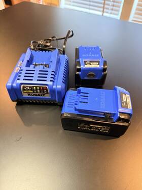 Kobalt 1424-06 24v Max Battery Charger With 2- 4.0 Ah Extended Run Batteries Brand New