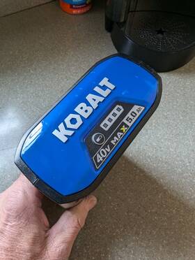 540c-06 Kobalt 40v Volt Max 5.0ah Li-ion Battery Model Kb For Parts..wont Charge