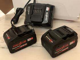 18m99 Mafell Charger And 2x Batteries - Cas Metabo 5.5ah Great Condition 18m99 Mafell Charger And 2x Batteries - Cas Metabo 5.5ah Great Condition