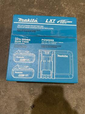 Makita 445020744764 18-volt Lxt Lithium-ion Battery And Rapid Optimum Charger Starter Pack