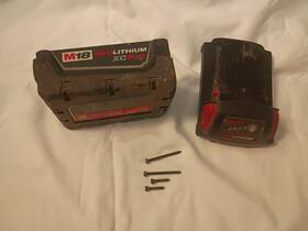 Milwaukee 19/65-2 M18 Red Lithium Xc 5.0 Battery Shell With Screws