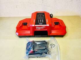 48-59-1861 Milwaukee M18 18v Dual Bay Super Charger Starter Kit