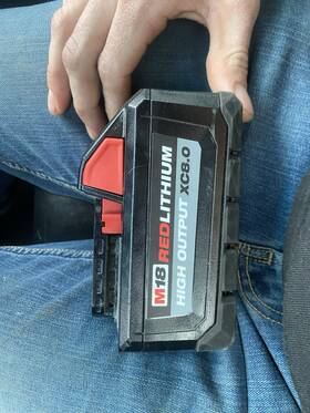 48-11-1880 Milwaukee K37edchg M18 Redlithium High Output Xc8.0 Battery Pack - Black