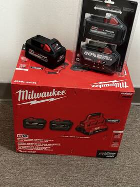 M18-fb12 Milwaukee Original M18 Forge 12.0ah Fb12 Battery - Fedex