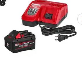 Xc12.0 Milwaukee M18 Redlithium Forge 12.0ah 18v Li-ion Battery And Charger
