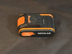 Yf022401-15th Nichilas 21v 1.5 Ah Battery