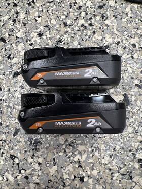 Ac840020p Ridgid 2 Ah 18v Max Output Lithium-ion Battery 2-pack - Used Genuine