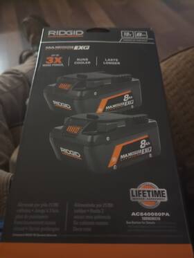 Ac840080pa Ridgid New 18v 2 8.0ah Li-ion Batteries And Charger Open Box Ac840080pa Ridgid New 18v 2 8.0ah Li-ion Batteries And Charger Open Box