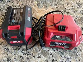 By8723c-00 Skil Pwrcore 40v 6.0ah Lithium-ion Battery/ Charger / Sc5364-00