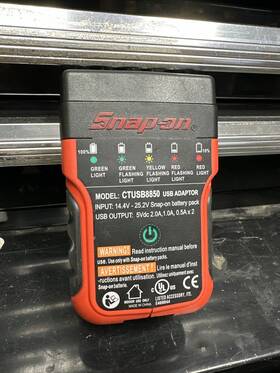 Ctusb8850 Snap-on Tools New 18v Four Port Usb Device Charger Devise Tool Only