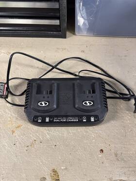 24vchrgdpcrm Snow Joe Sun 24v Li-ion Battery Charger - Tested Great Working