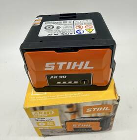 Ak30 Stihl 886661575763 Genuine Ak 30 S Lithium-ion Battery Brand New In Box