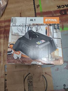 Ea03-430-2502 Stihl Al 1 Battery Charger