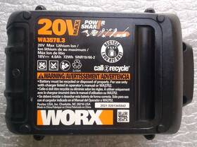 Wa3578.3 Worx 20v Power Share 4.0 Ah Max Lithium Battery Working