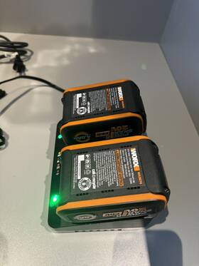 Wa3674 Worx 20v Power Share Pro 4.0ah Battery Wa3674 Worx 20v Power Share Pro 4.0ah Battery