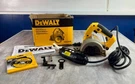 Dewalt DWC860W Hd 4-3/8'' 10.8 Amp Wet Dry Tile Stone Masonry Saw. Fixed Price $105.00.