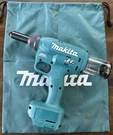 Makita XVR02 1/4" Rivet Gun (tool Only) Brand New Fast Shipping!. Fixed Price $1000.00.